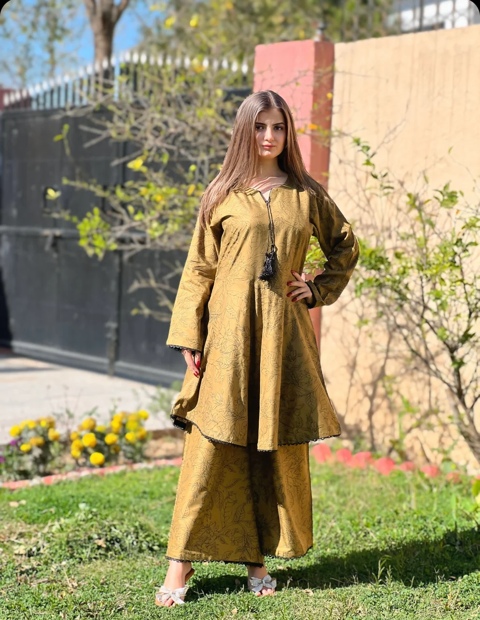 AVA